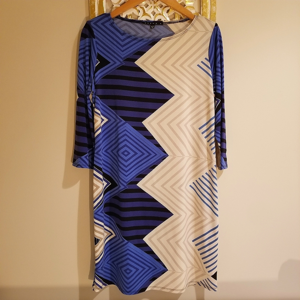 Tiana B. Mini Shift Dress Geometric Stripe Pattern Blue Cream Nude